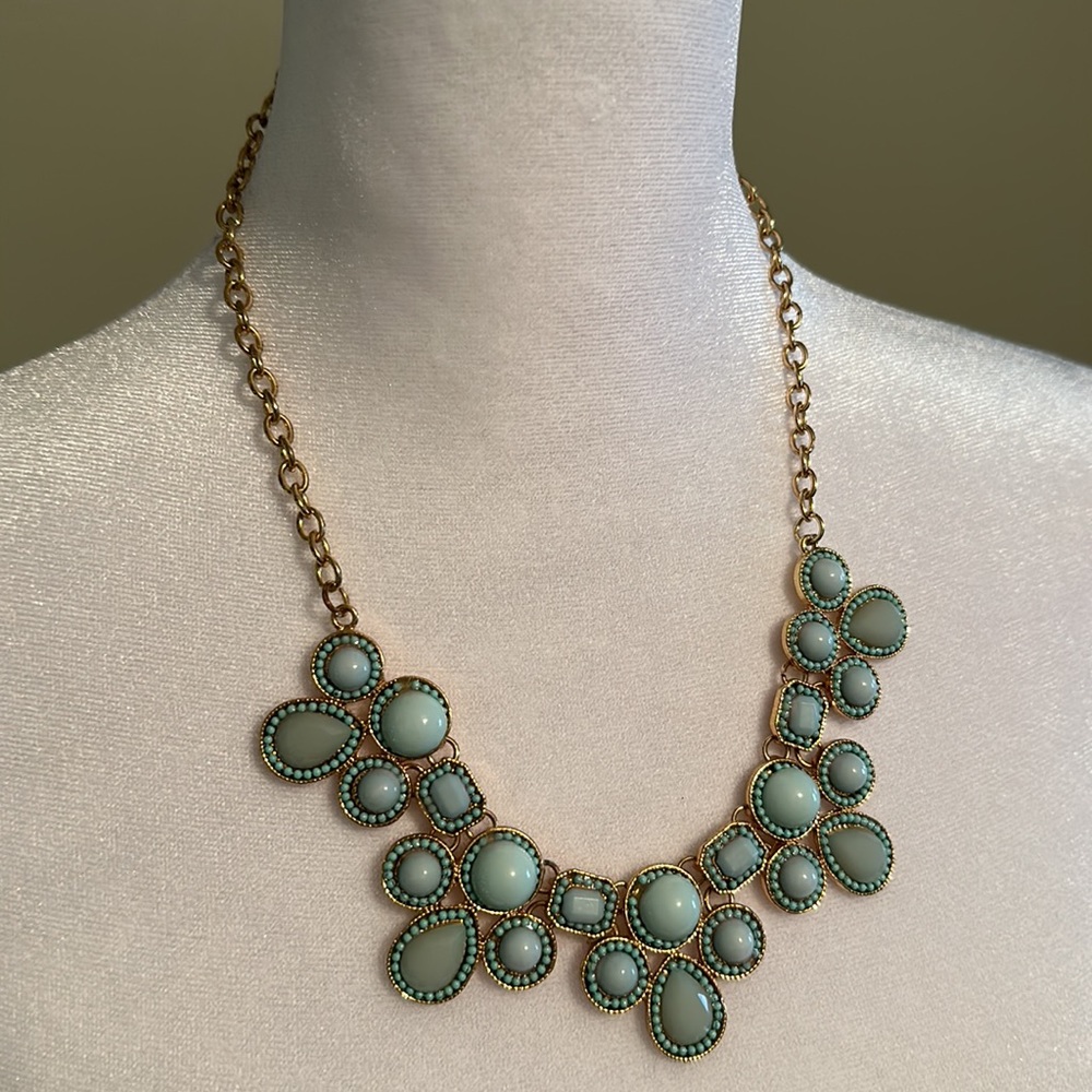 Statement necklace - Picture 2 of 4